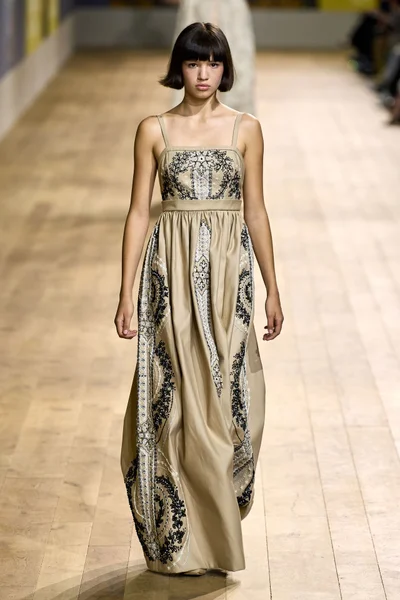 Look 20